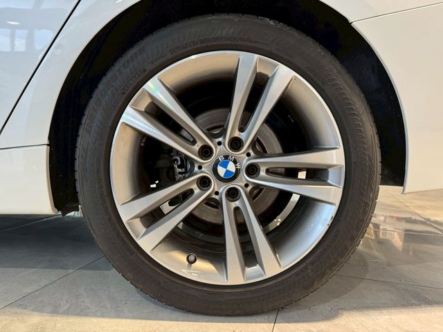 BMW寶馬 320 GT  第20張相片
