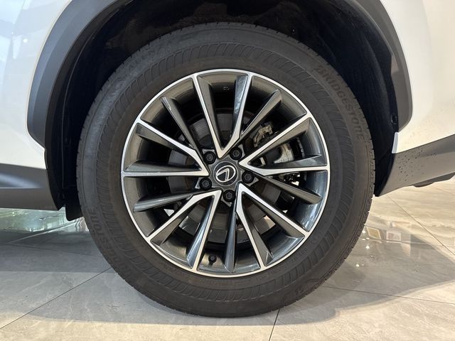 LEXUS凌志 NX200  第4張相片