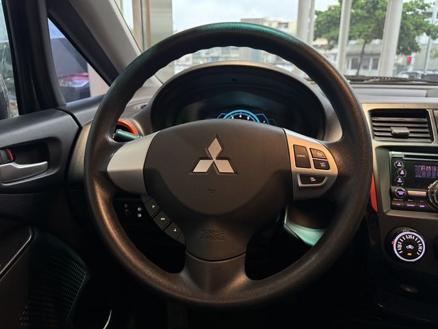 MITSUBISHI三菱 COLT PLUS  第6張相片