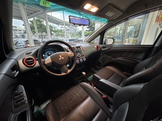 MITSUBISHI三菱 COLT PLUS  第8張相片