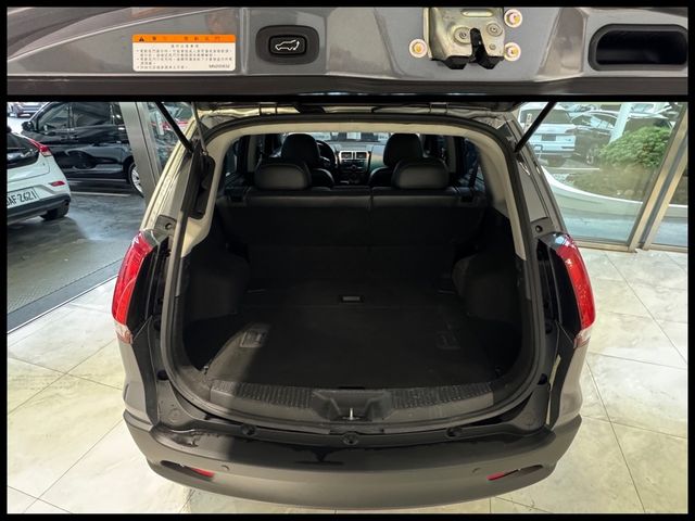 MITSUBISHI三菱 COLT PLUS  第18張相片