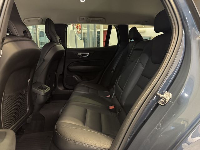 VOLVO富豪 V60  第9張相片