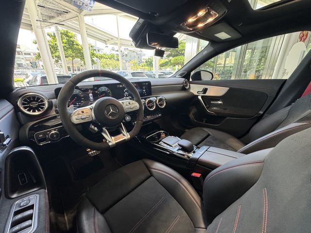 M-BENZ賓士 CLA45 S AMG 4MATIC+  第7張相片