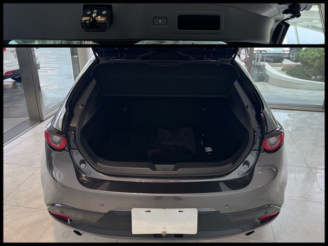 MAZDA馬自達 MAZDA 3  第18張相片