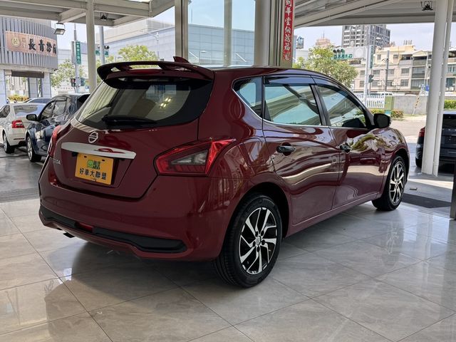 NISSAN日產 TIIDA  第2張相片
