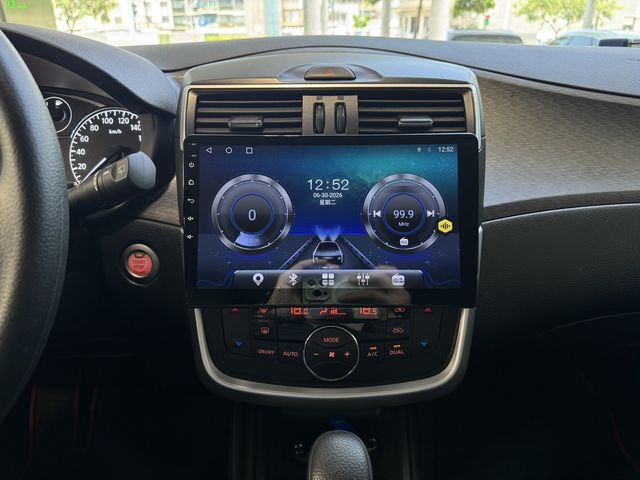 NISSAN日產 TIIDA  第11張相片