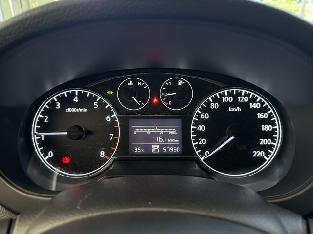NISSAN日產 TIIDA  第13張相片