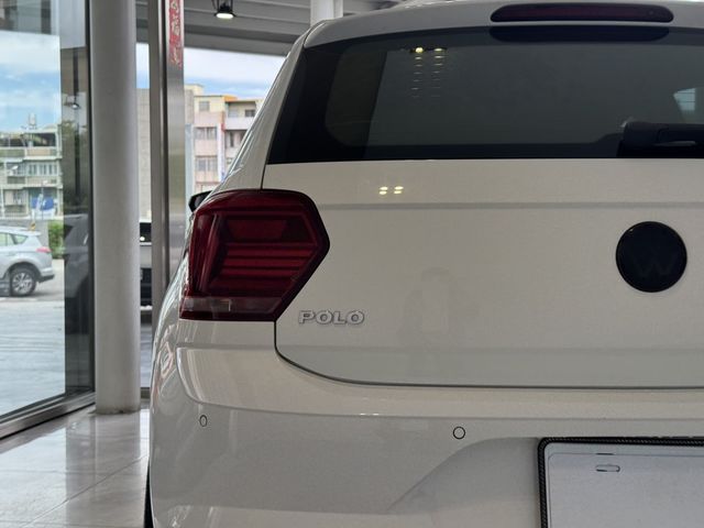 VOLKSWAGEN福斯 POLO  第4張相片