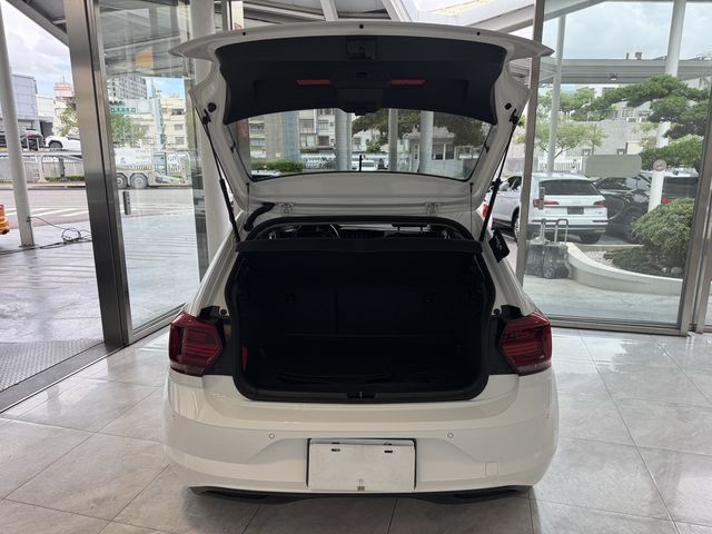 VOLKSWAGEN福斯 POLO  第5張相片