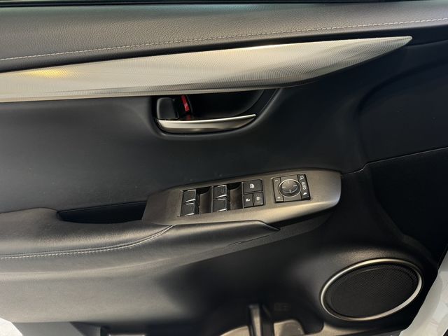 LEXUS凌志 NX200  第16張相片