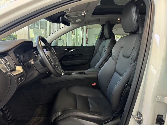 VOLVO富豪 XC60  第10張相片