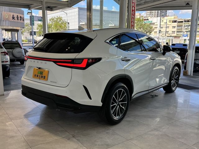 LEXUS凌志 NX200  第2張相片
