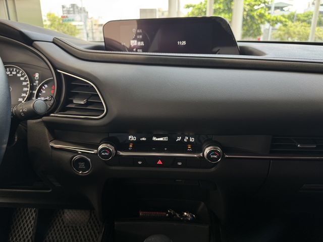 MAZDA馬自達 CX-30  第12張相片