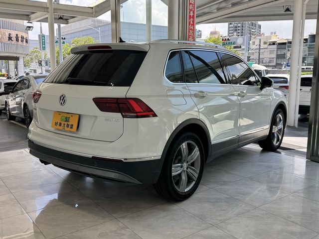 VOLKSWAGEN福斯 TIGUAN  第2張相片
