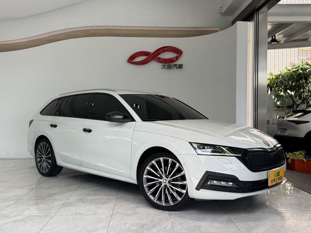 SKODA司科達 OCTAVIA COMBI  第1張相片