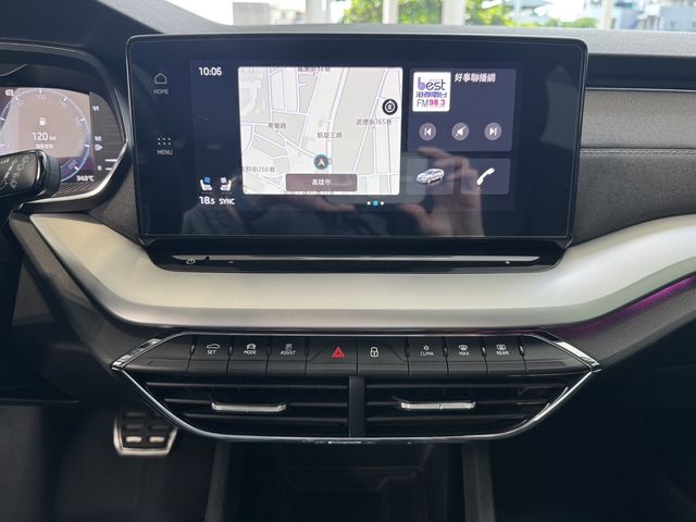 SKODA司科達 OCTAVIA COMBI  第12張相片