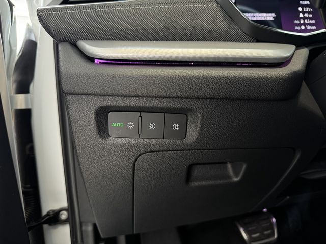 SKODA司科達 OCTAVIA COMBI  第14張相片