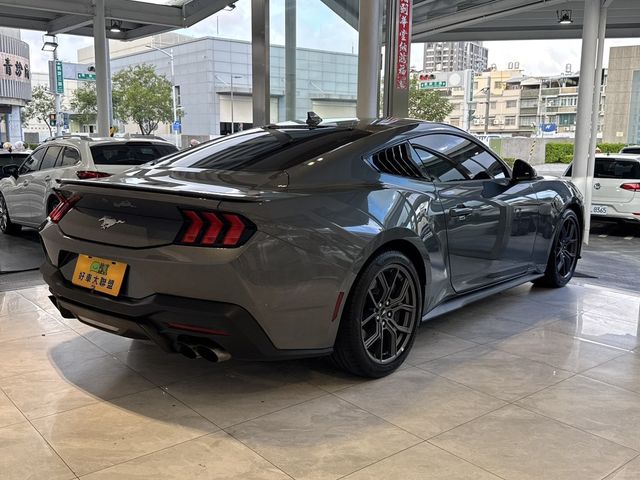FORD福特 MUSTANG  第2張相片