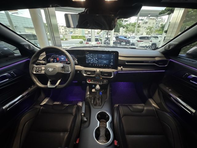 FORD福特 MUSTANG  第7張相片