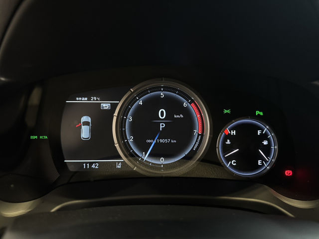 LEXUS凌志 RX300  第14張相片