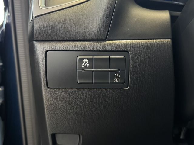 MAZDA馬自達 MAZDA 3  第15張相片