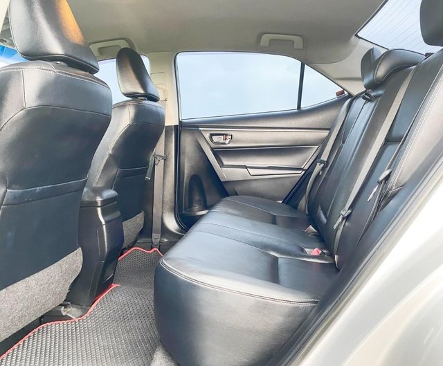 TOYOTA豐田 ALTIS  第4張相片