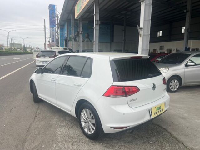 VOLKSWAGEN福斯 GOLF  第3張相片