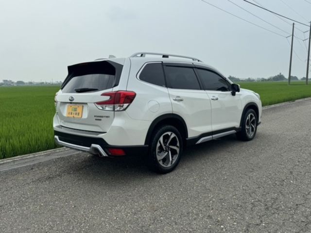 SUBARU速霸陸 FORESTER  第2張相片