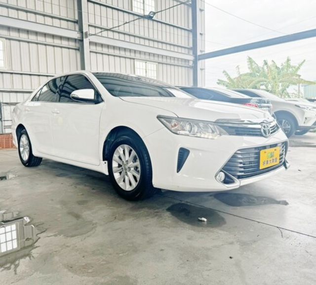 TOYOTA豐田 CAMRY  第2張相片