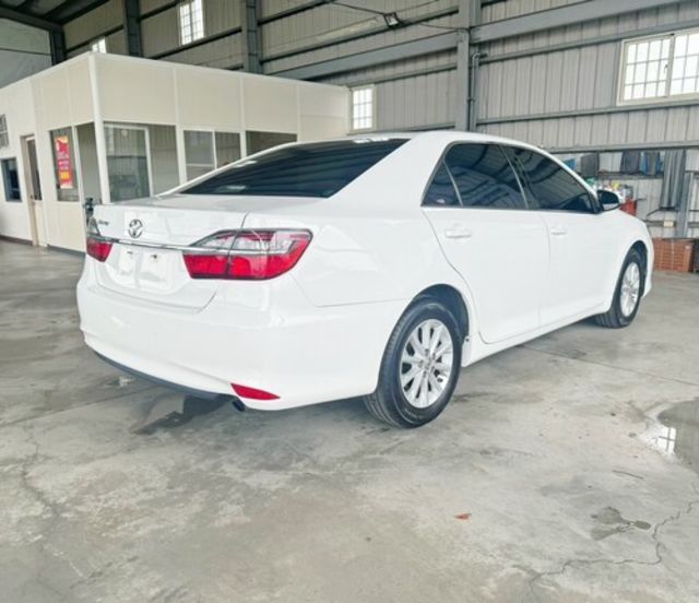 TOYOTA豐田 CAMRY  第3張相片