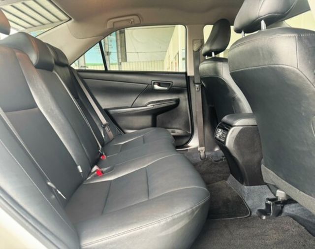 TOYOTA豐田 CAMRY  第7張相片