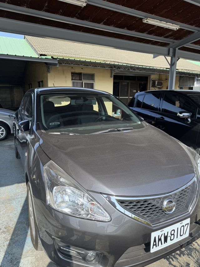 NISSAN日產 TIIDA  第3張相片