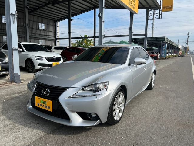 LEXUS凌志 IS200T  第1張相片