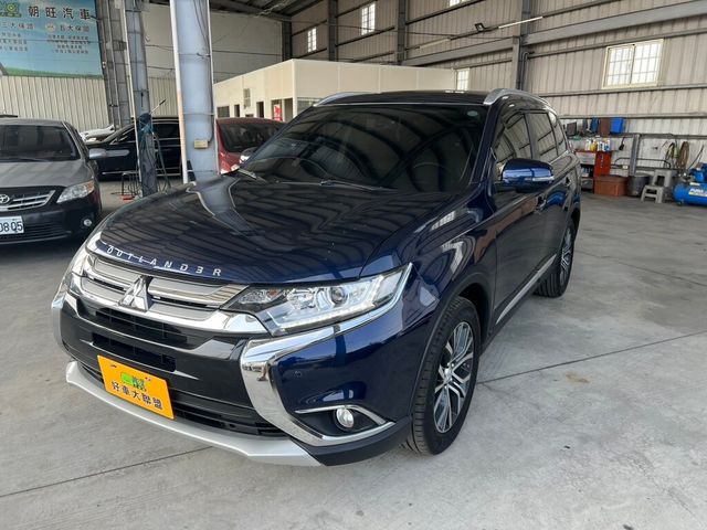 MITSUBISHI三菱 OUTLANDER  第1張相片
