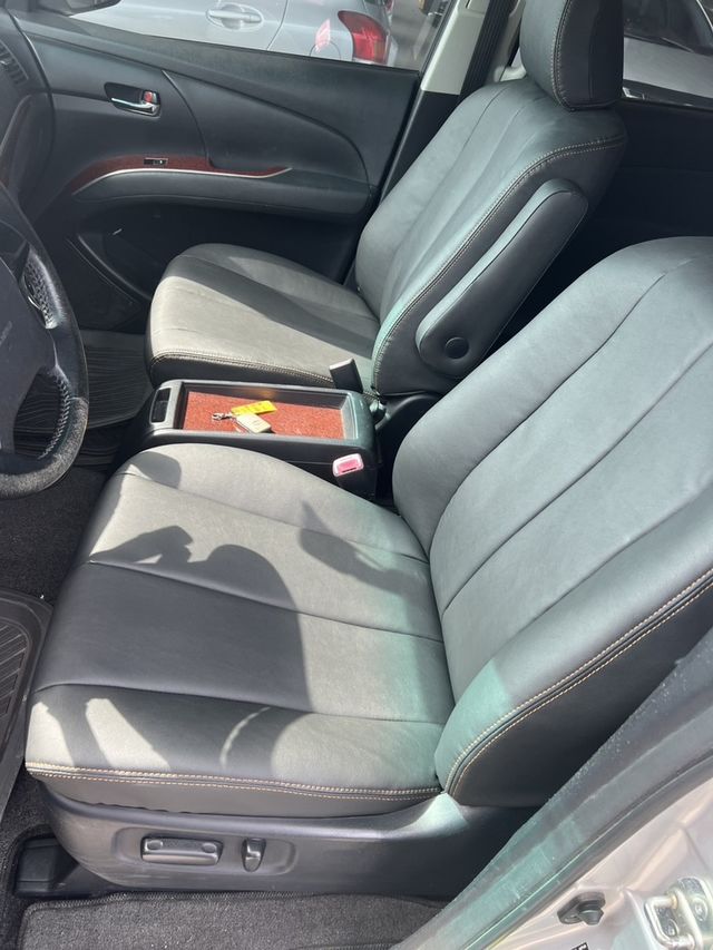 TOYOTA豐田 PREVIA  第5張相片