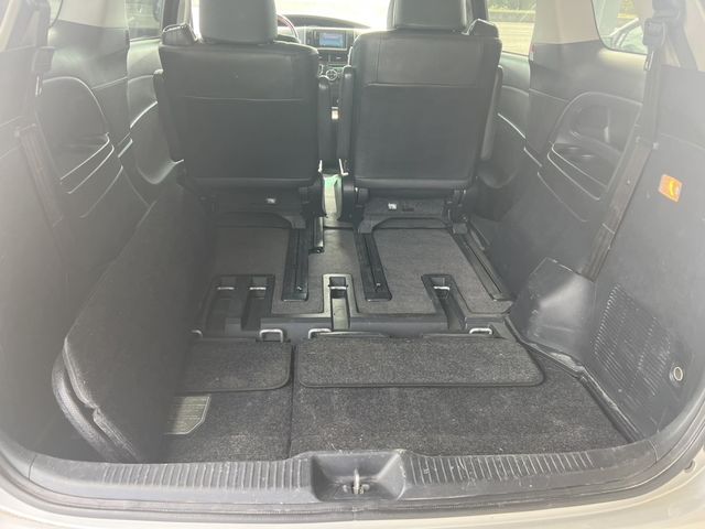 TOYOTA豐田 PREVIA  第7張相片