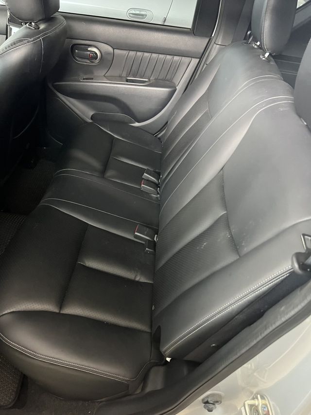 NISSAN日產 LIVINA  第7張相片