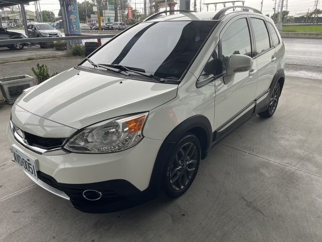 MITSUBISHI三菱 COLT PLUS  第1張相片