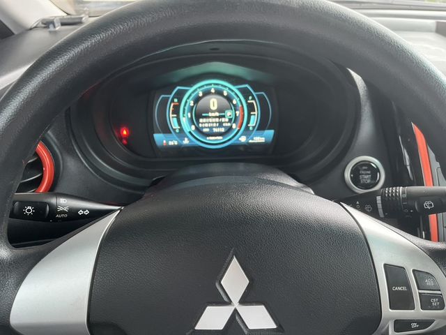 MITSUBISHI三菱 COLT PLUS  第9張相片
