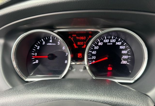 NISSAN日產 LIVINA  第3張相片