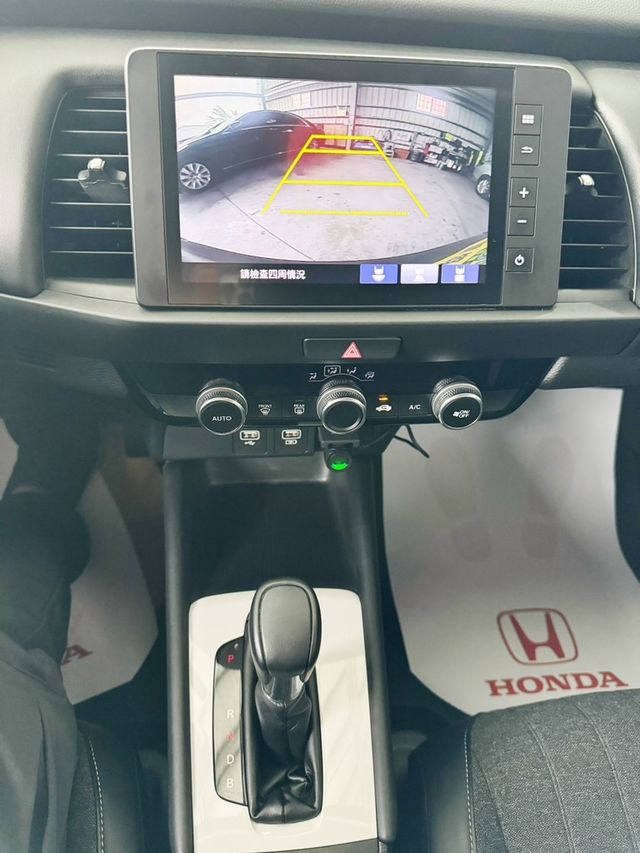 HONDA本田 FIT  第8張相片