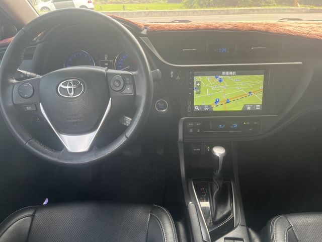 TOYOTA豐田 ALTIS  第4張相片