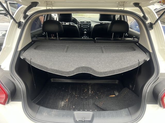 NISSAN日產 TIIDA  第10張相片