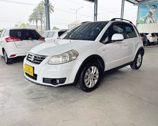 SUZUKI鈴木 SX4  第1張相片