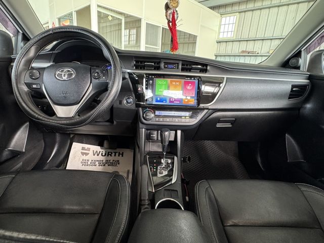 TOYOTA豐田 ALTIS  第7張相片