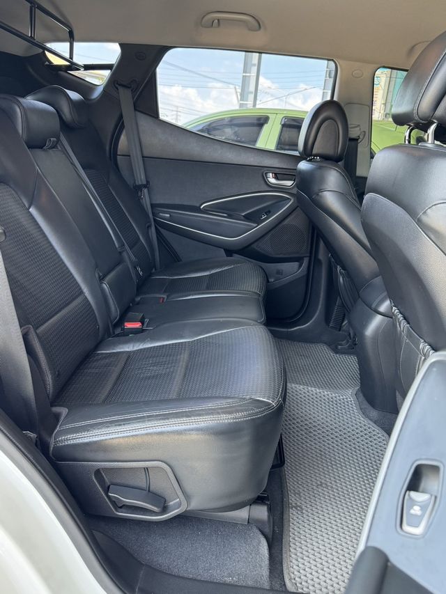 HYUNDAI現代 SANTA FE  第6張相片