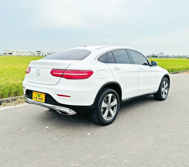M-BENZ賓士 GLC300 AMG COUPE  第2張相片