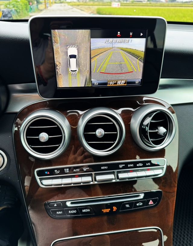 M-BENZ賓士 GLC300 AMG COUPE  第8張相片