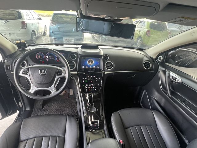 LUXGEN納智捷 U7 TURBO  第7張相片