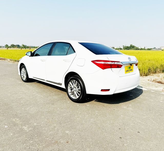 TOYOTA豐田 ALTIS  第4張相片